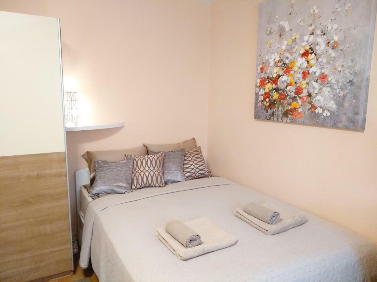 Sunray Studio Apartment Загреб Екстериор снимка